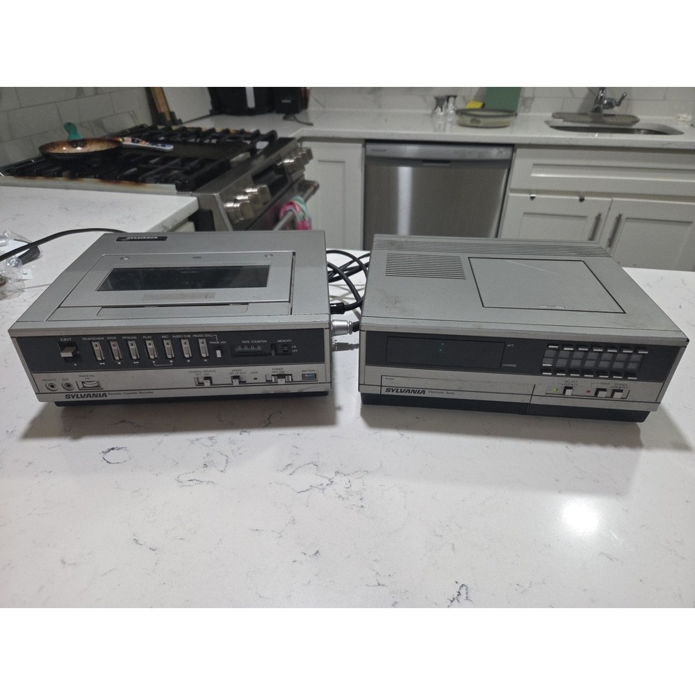 Sylvania Portable Case Recorder And Electronic Tuner